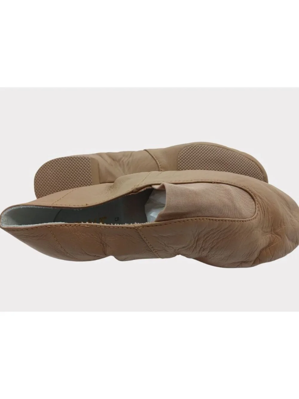 Bloch Tan Split Sole Slip On Jazz Shoe Size 5 Elastic Panel Rubber Sole Heel - Picture 9 of 11